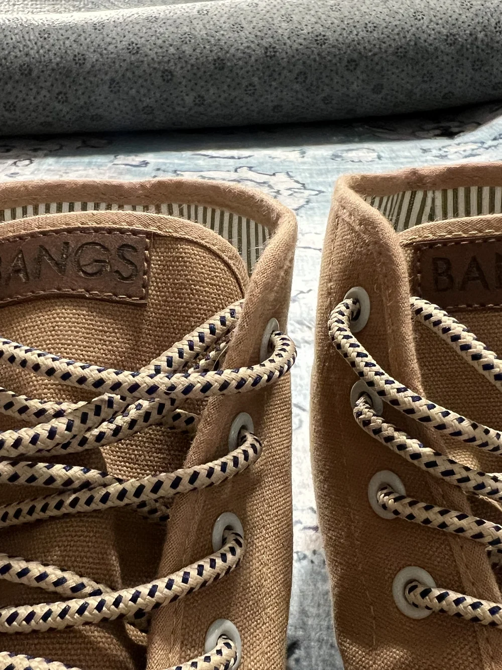 Bangs Unisex Chukka Boots in Tan with Lace-Up Design